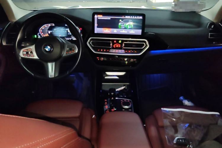 Used BMW X3 2022 Restyled xDrive25i M Sport Package Center Console