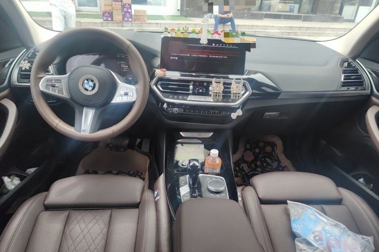 Used BMW X3 2022 Restyled xDrive25i M Sport Package Center Console