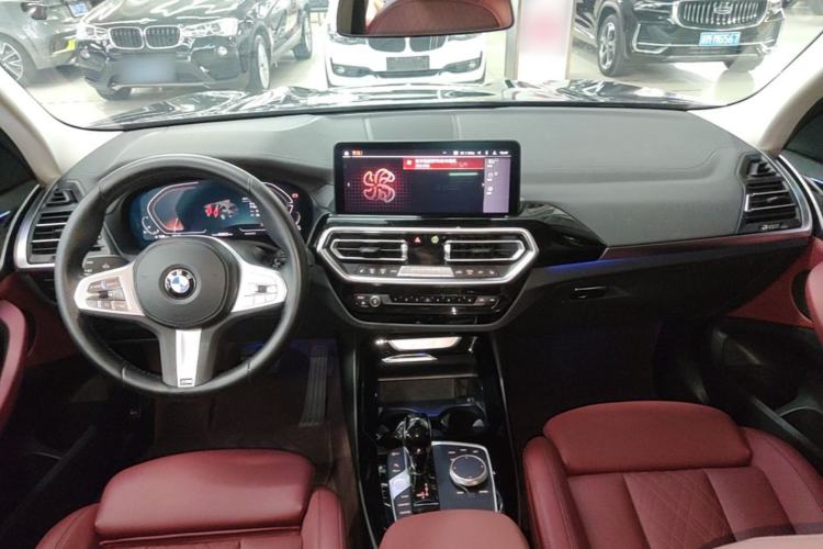 Used BMW X3 2022 Restyled xDrive25i M Sport Package Center Console