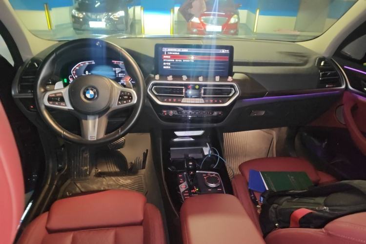 Used BMW X3 2022 xDrive30i Luxury Model M Night Sky Package Center Console