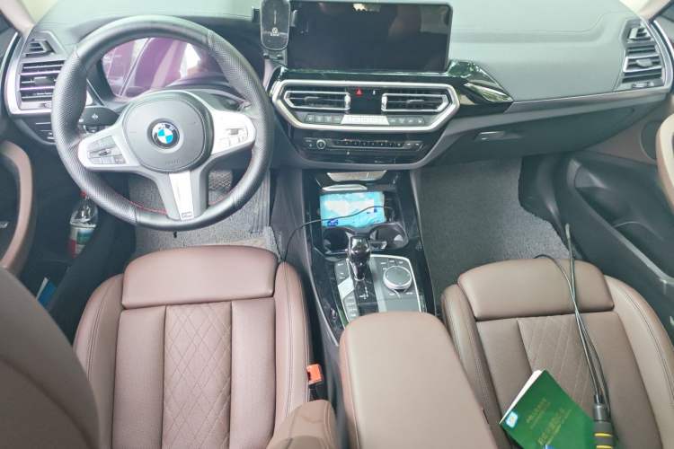 Used BMW X3 2022 Restyled xDrive25i M Sport Package Center Console