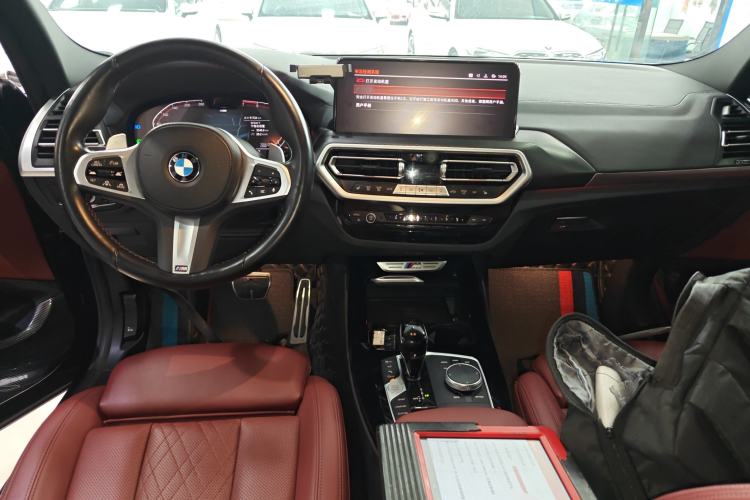 Used BMW X3 2022 Restyled xDrive30i Luxury Edition M Night Sky Package Center Console