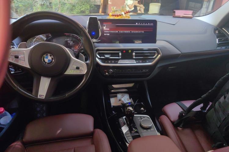 Used BMW X3 2022 Facelift xDrive30i Luxury Edition M Night Edition Package Center Console