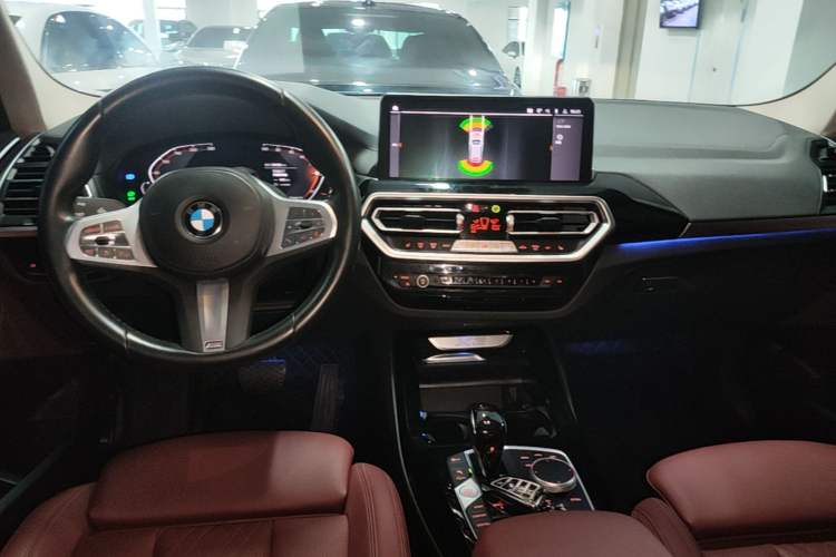 Used BMW X3 2022 Restyled xDrive25i M Sport Package Center Console