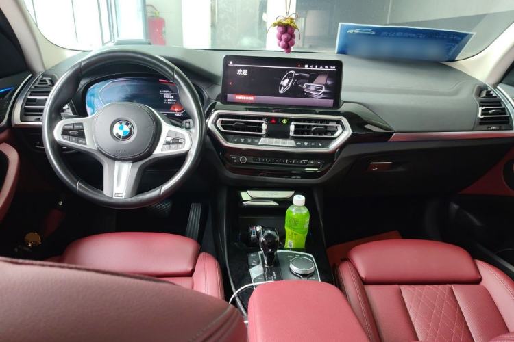 Used BMW X3 2022 xDrive25i M Sport Package Center Console