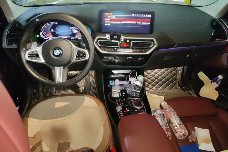 Used BMW X3 2022 xDrive30i Luxury Model M Night Sky Package Center Console
