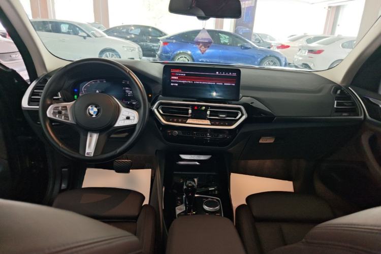 Used BMW X3 2022 Restyled xDrive25i M Sport Package Center Console