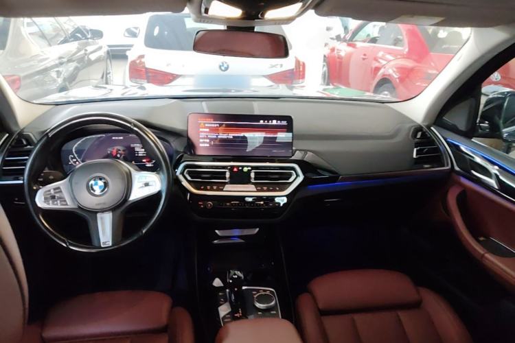 Used BMW X3 2022 Restyled xDrive25i M Sport Package Center Console