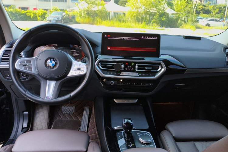 Used BMW X3 2022 Restyled xDrive25i M Sport Package Center Console
