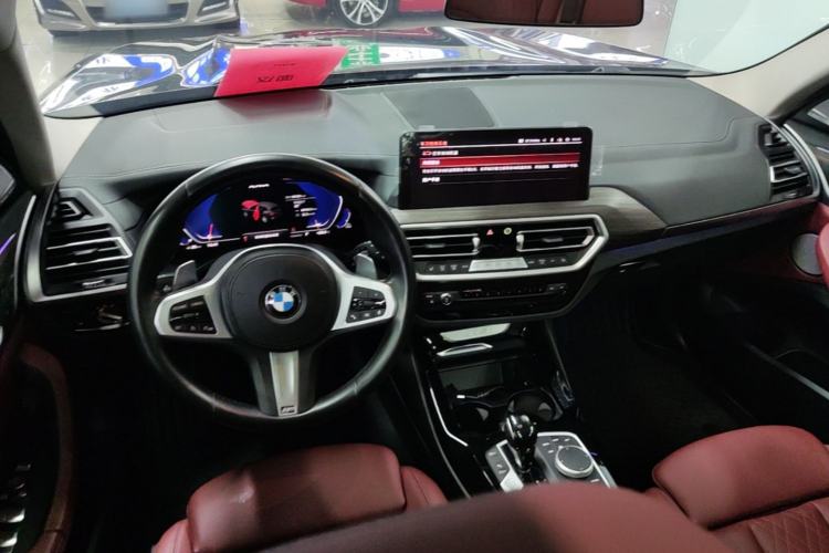 Used BMW X3 2022 xDrive30i Luxury Model M Night Sky Package Center Console
