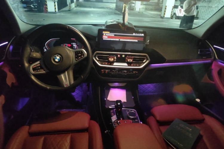 Used BMW X3 2022 xDrive25i M Sport Package Center Console