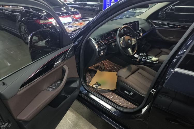 Used BMW X3 2022 Restyled xDrive25i M Sport Package Driver Seat
