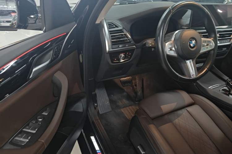 Used BMW X3 2022 Restyled xDrive25i M Sport Package Driver Seat