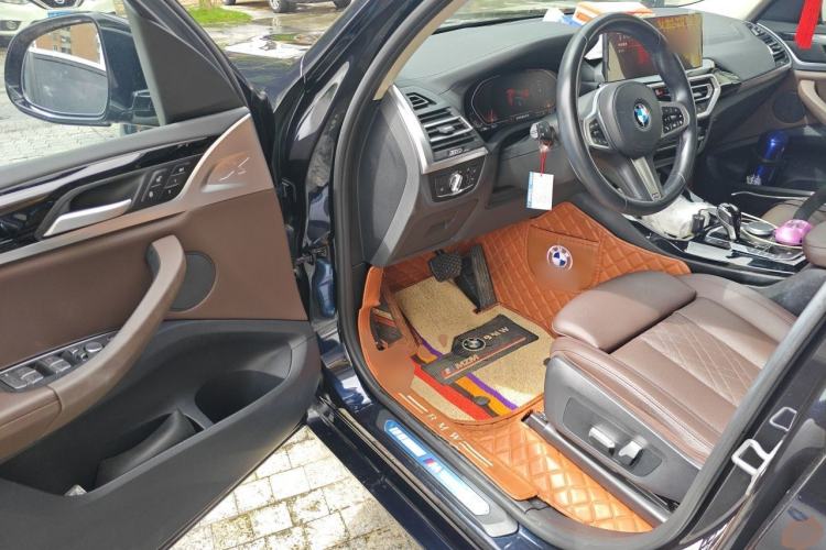 Used BMW X3 2022 xDrive25i M Sport Package Driver Seat