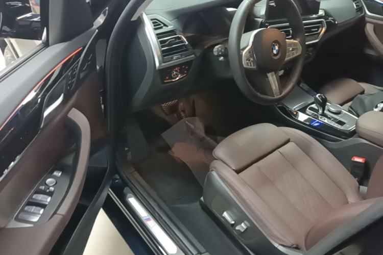 Used BMW X3 2022 Restyled xDrive25i M Sport Package Driver Seat