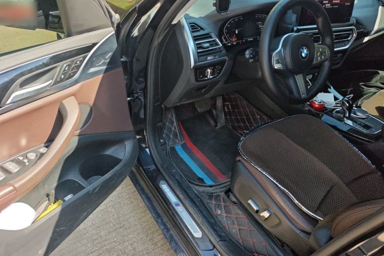 Used BMW X3 2022 Restyled xDrive25i M Sport Package Driver Seat