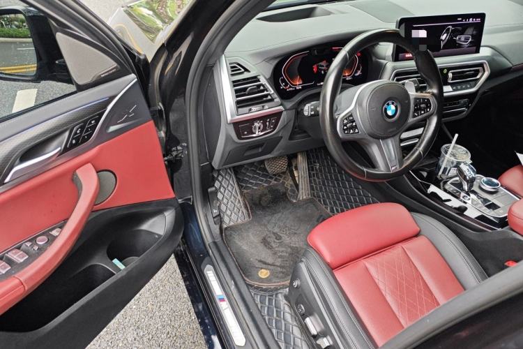 Used BMW X3 2022 xDrive30i Luxury Edition M Night Sky Package Driver Seat