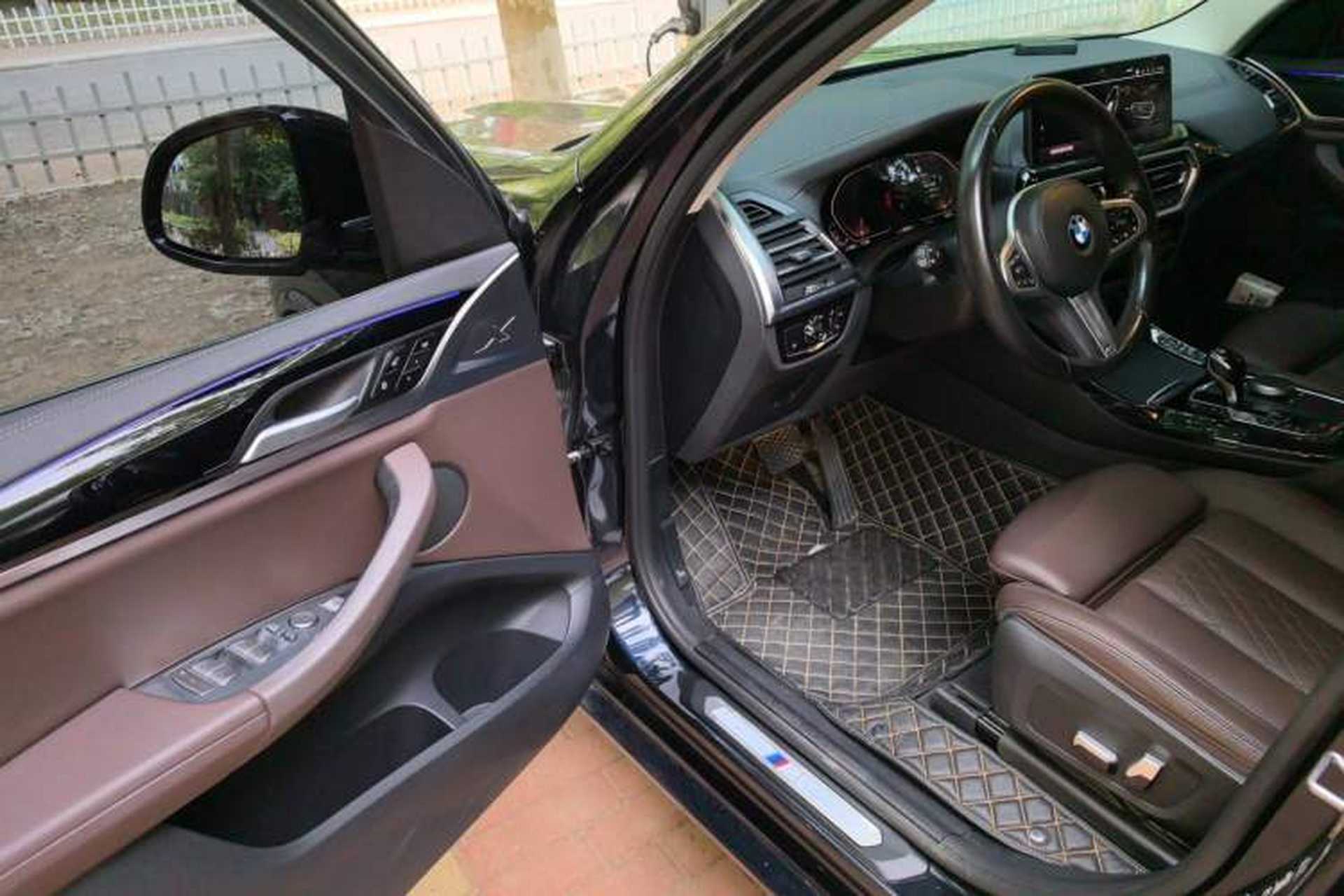 Used BMW X3 2022 xDrive25i M Sport Package Driver Seat