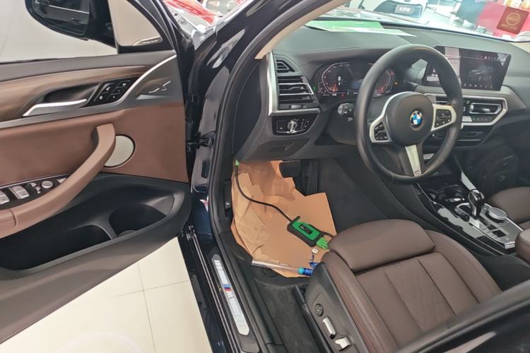 Used BMW X3 2022 Restyled xDrive30i Luxury Edition M Night Sky Package Driver Seat
