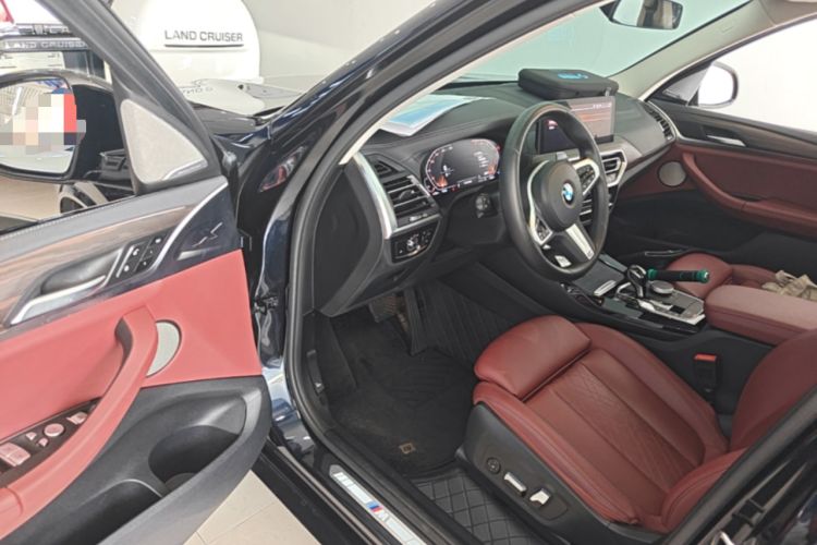 Used BMW X3 2022 Facelift xDrive30i Luxury Edition M Night Edition Package Driver Seat