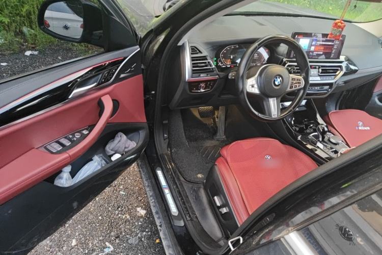 Used BMW X3 2022 xDrive25i M Sport Package Driver Seat