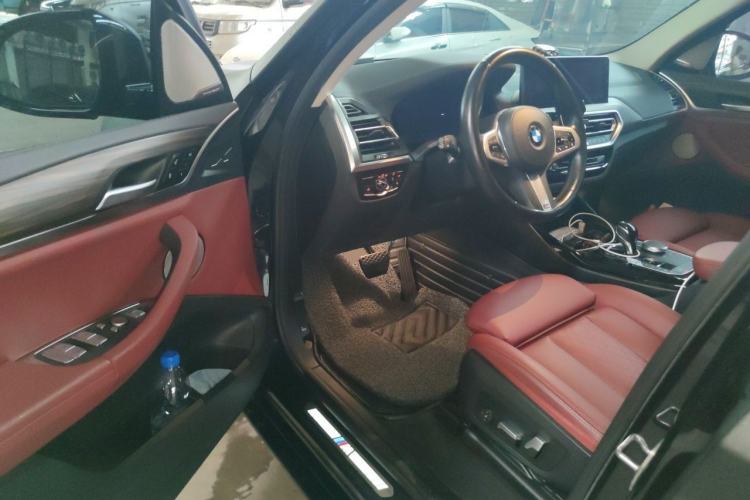 Used BMW X3 2022 xDrive30i Luxury Model M Night Sky Package Driver Seat
