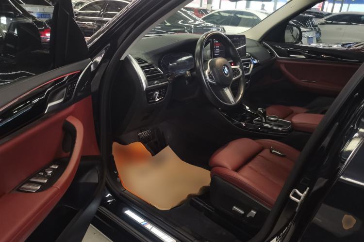 Used BMW X3 2022 xDrive25i M Sport Package Driver Seat