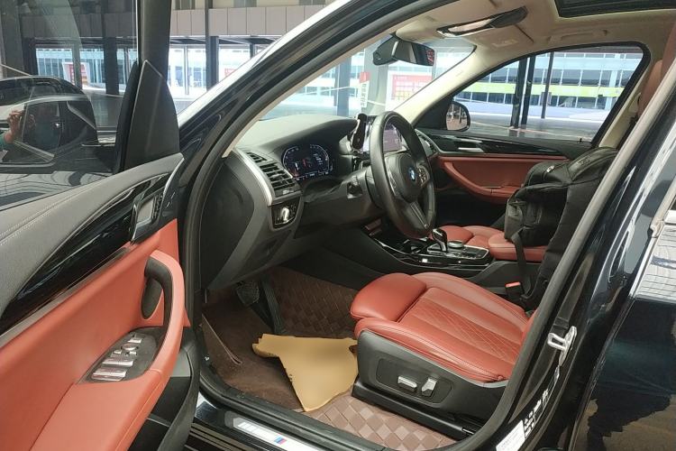 Used BMW X3 2022 Restyled xDrive25i M Sport Package Driver Seat