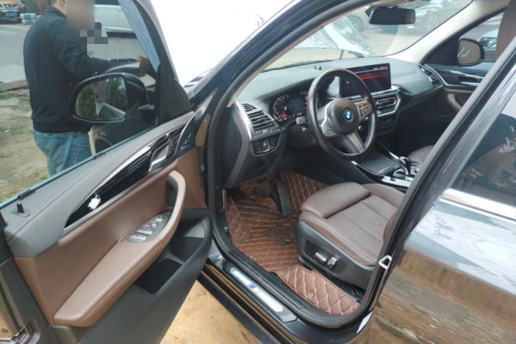 Used BMW X3 2022 Restyled xDrive25i M Sport Package Driver Seat
