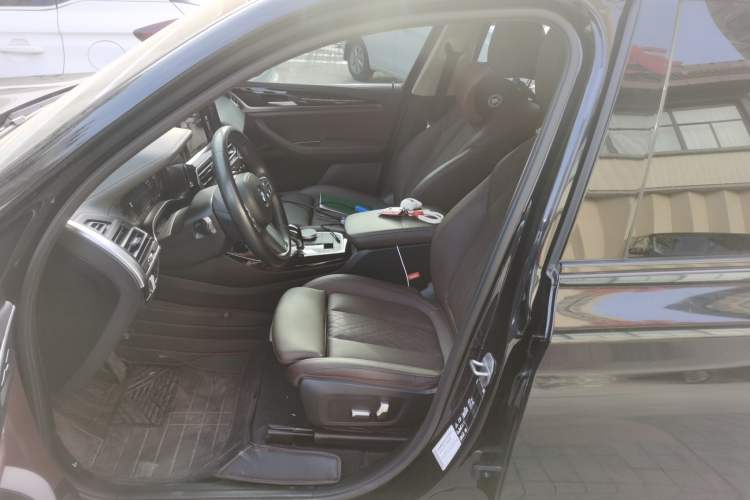 Used BMW X3 2022 xDrive25i M Sport Package Driver Seat