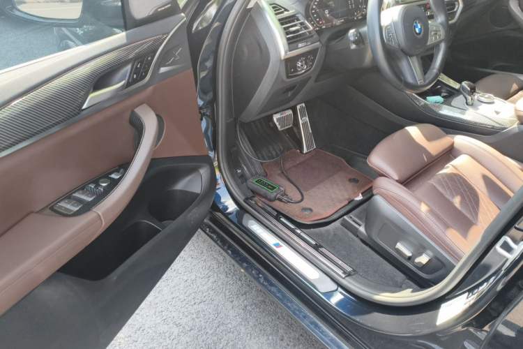 Used BMW X3 2022 Restyled xDrive25i M Sport Package Driver Seat