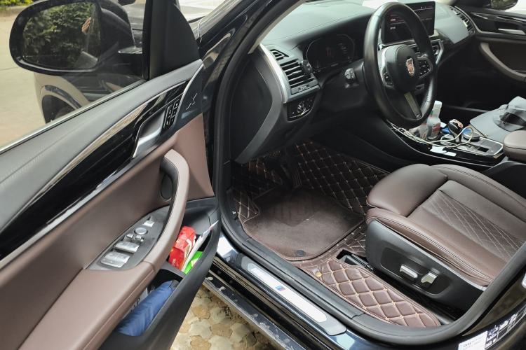 Used BMW X3 2022 xDrive25i M Sport Package Driver Seat