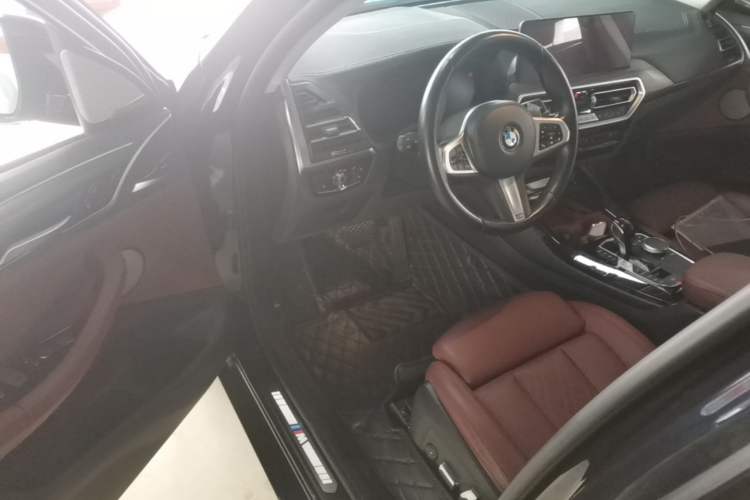 Used BMW X3 2022 Facelift xDrive30i Luxury Edition M Night Edition Package Driver Seat