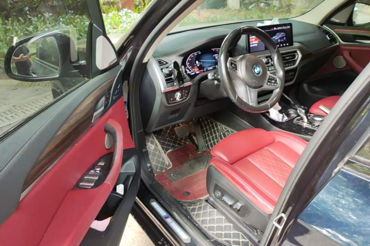 Used BMW X3 2022 xDrive30i Luxury Model M Night Sky Package Driver Seat