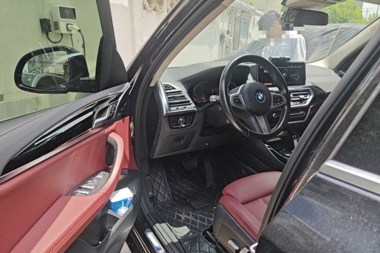 Used BMW X3 2022 xDrive25i M Sport Package Driver Seat