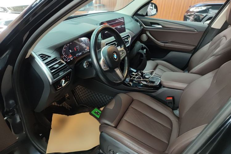 Used BMW X3 2022 xDrive30i Luxury Model M Night Sky Package Driver Seat