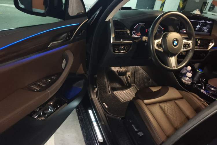 Used BMW X3 2022 xDrive30i Luxury Model M Night Sky Package Driver Seat