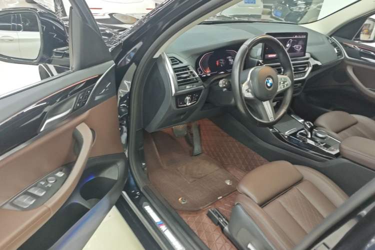 Used BMW X3 2022 Restyled xDrive25i M Sport Package Driver Seat