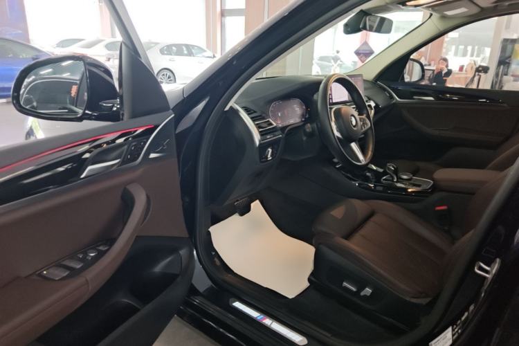Used BMW X3 2022 Restyled xDrive25i M Sport Package Driver Seat