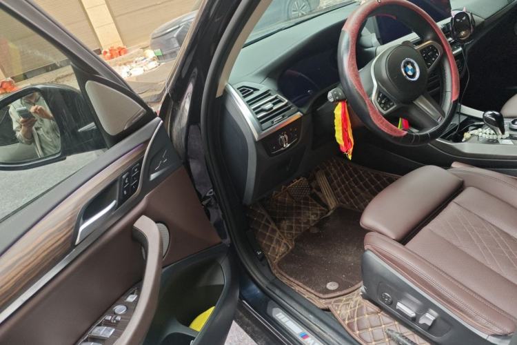 Used BMW X3 2022 Facelift xDrive30i Luxury Edition M Night Edition Package Driver Seat