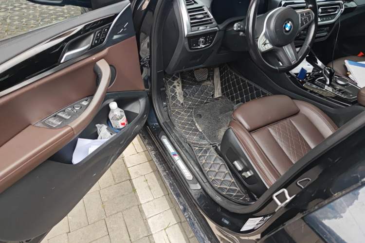 Used BMW X3 2022 Restyled xDrive25i M Sport Package Driver Seat