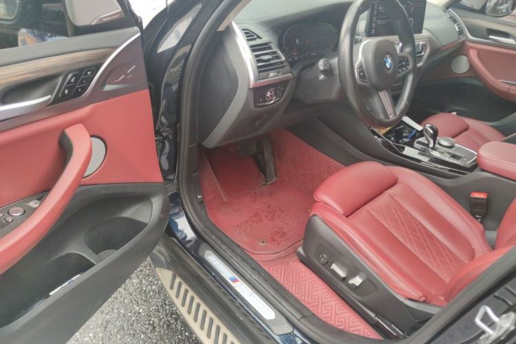 Used BMW X3 2022 Facelift xDrive30i Luxury Edition M Night Edition Package Driver Seat