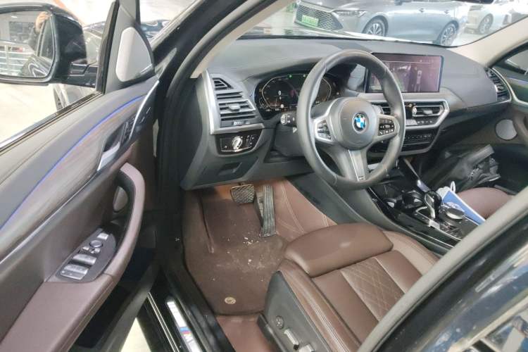 Used BMW X3 2022 xDrive30i Luxury Model M Night Sky Package Driver Seat