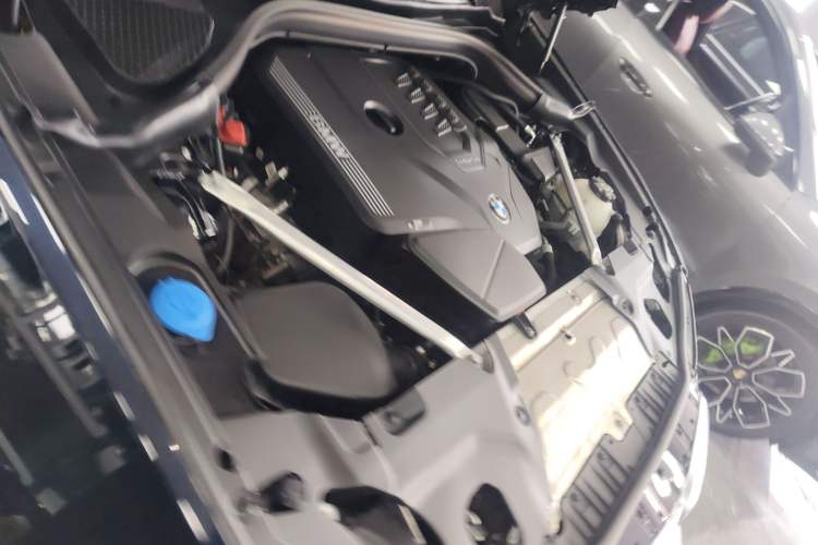 Used BMW X3 2022 Restyled xDrive25i M Sport Package Engine Bay