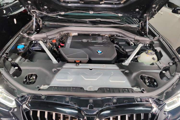 Used BMW X3 2022 Restyled xDrive25i M Sport Package Engine Bay