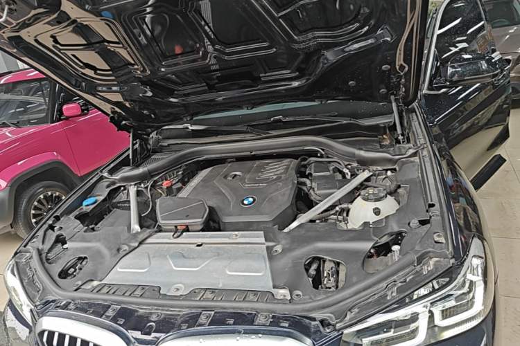 Used BMW X3 2022 Restyled xDrive25i M Sport Package Engine Bay