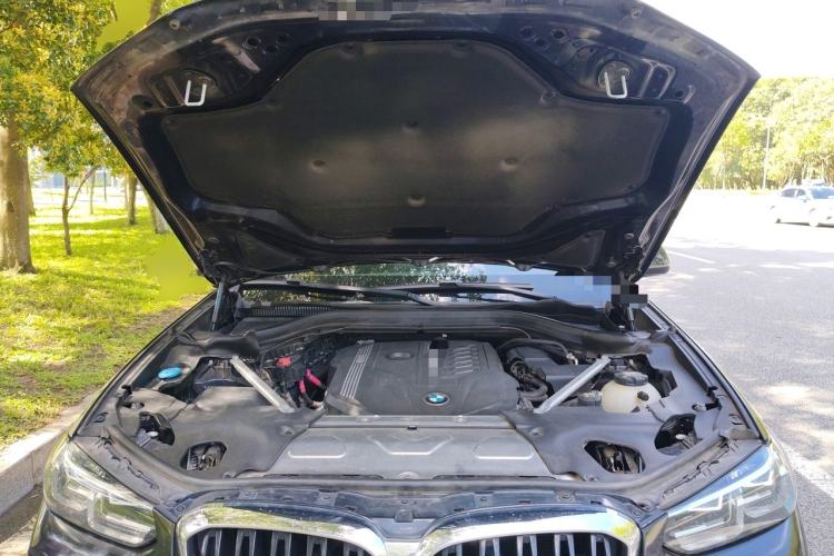 Used BMW X3 2022 M40i Engine Bay