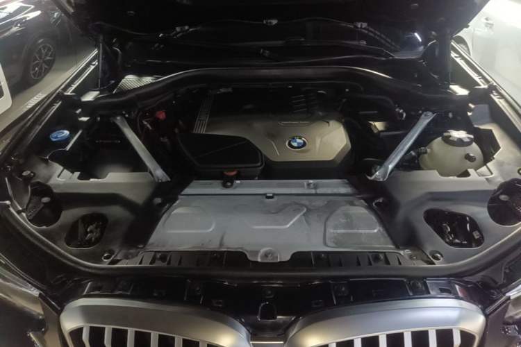 Used BMW X3 2022 Restyled xDrive25i M Sport Package Engine Bay