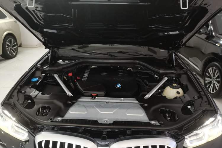 Used BMW X3 2022 xDrive25i M Sport Package Engine Bay