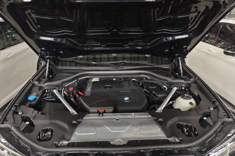 Used BMW X3 2022 Restyled xDrive25i M Sport Package Engine Bay